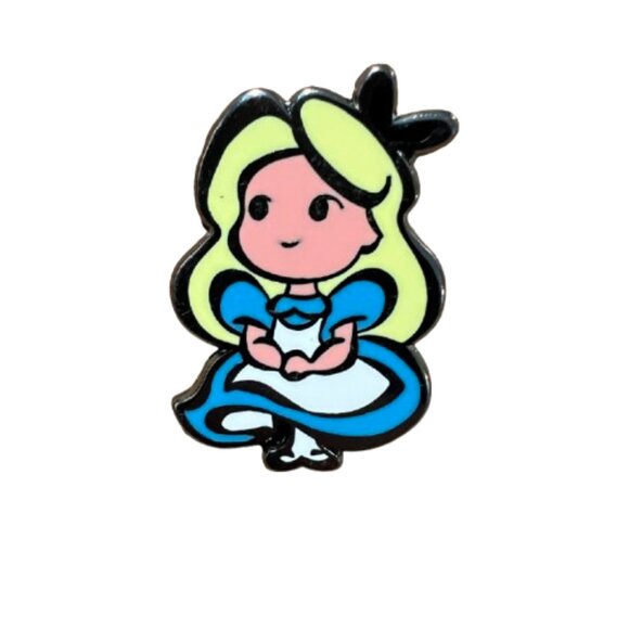 Disney Accessories - Disney Trading Pin Cute Characters Alice in Wonderland